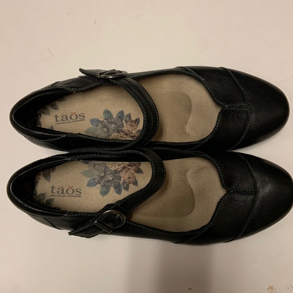 Taos Balance Mary Jane Black Leather 9.5 - Picture 1 of 7